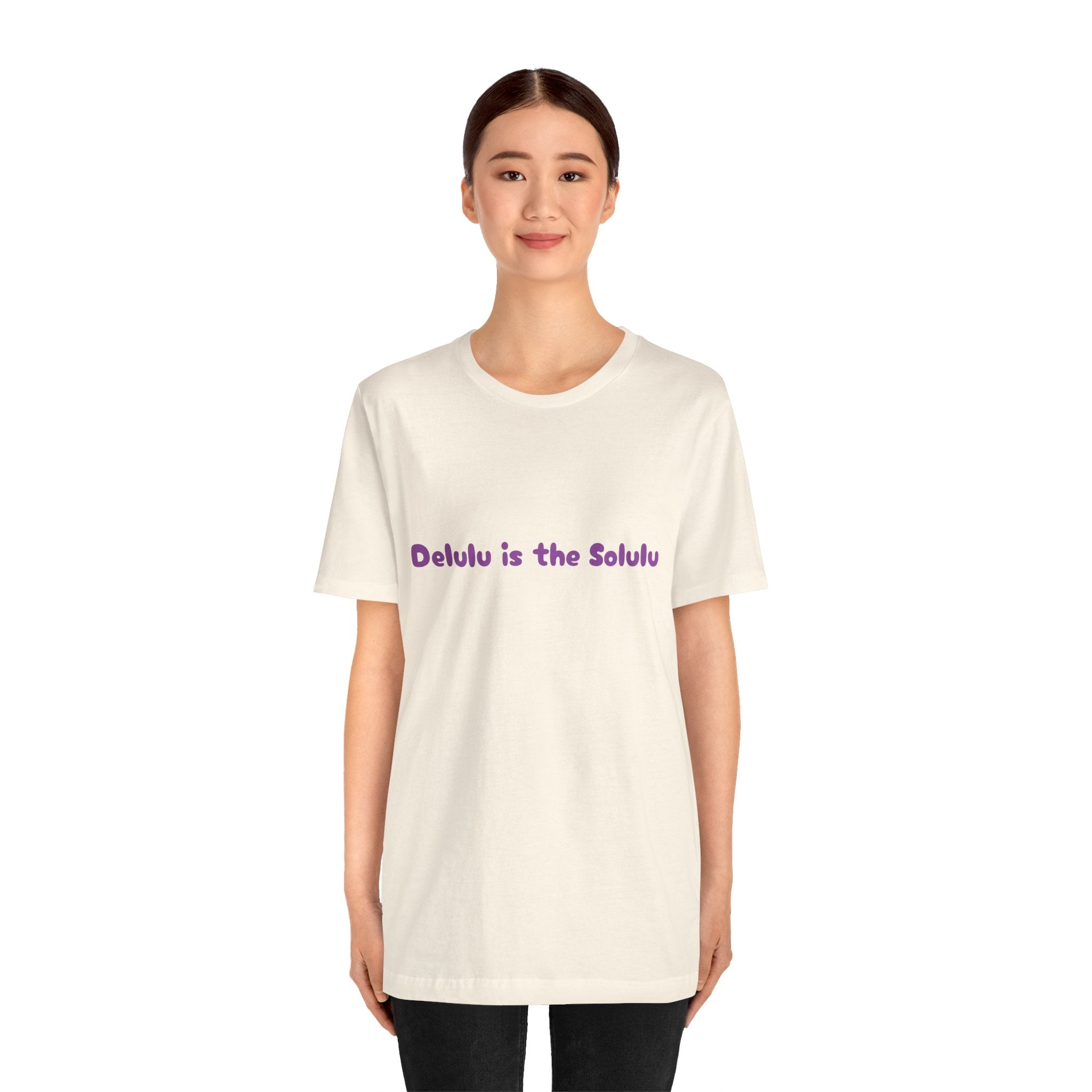 Natural / Crew-Neck: Women’s ’Delulu is the Solulu’ - Tee - T-Shirt
