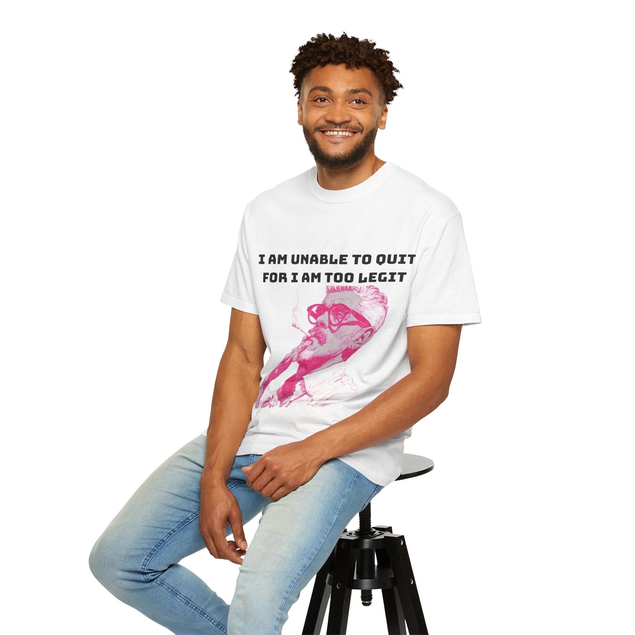 White / Crew-Neck: ’Too Legit’ - Graphic Tee - T-Shirt